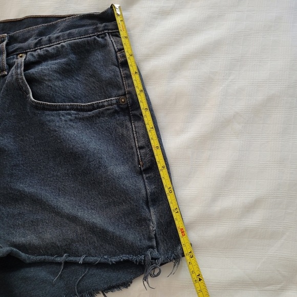 ikeda | vintage black denim cutoff shorts - Picture 3 of 5